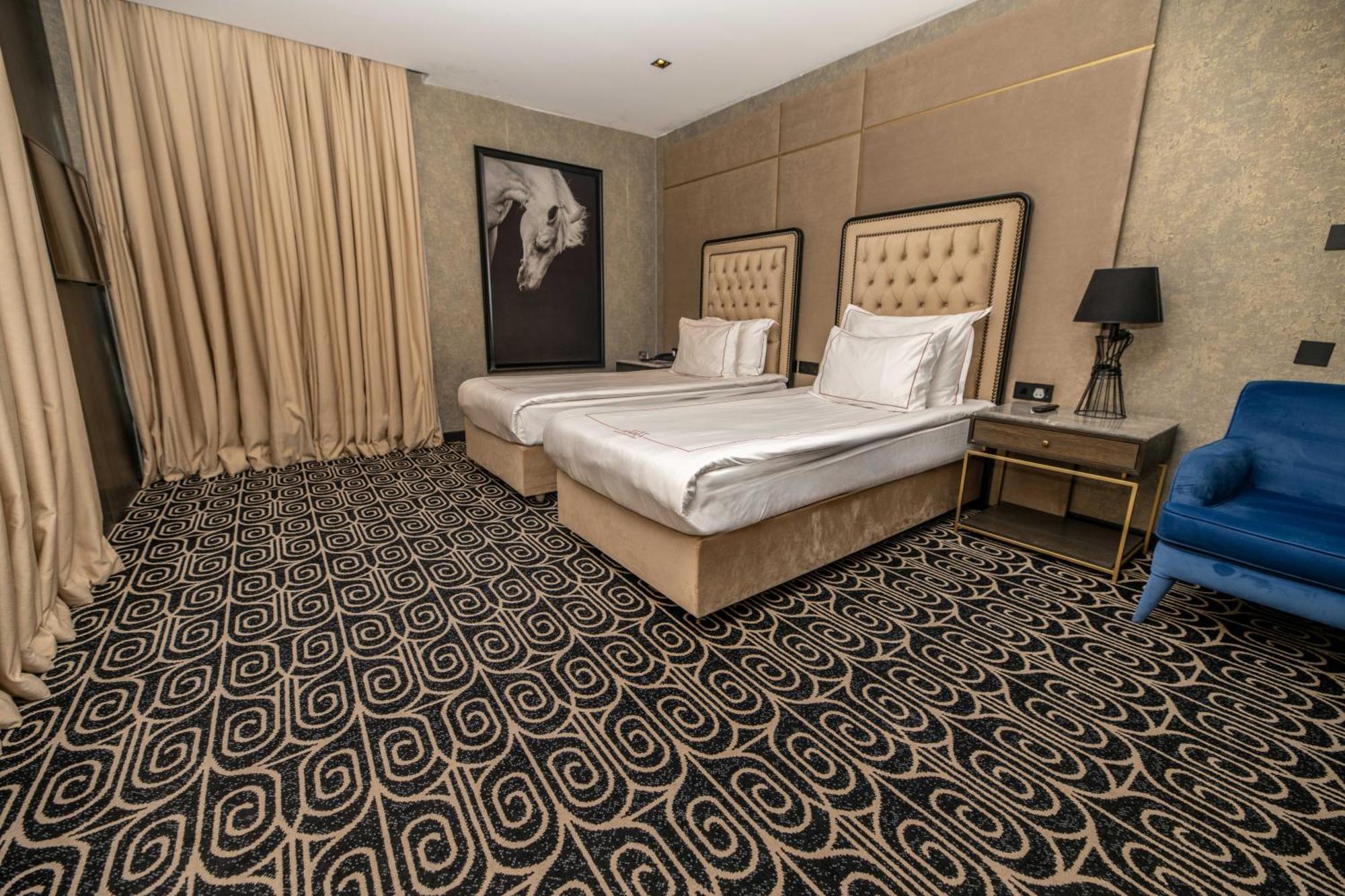 Grand Opera Hotel & Casino & Spa Kyrenia  Bagian luar foto